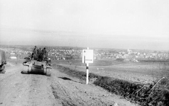 Soviet tank in Miskolc suburbs
