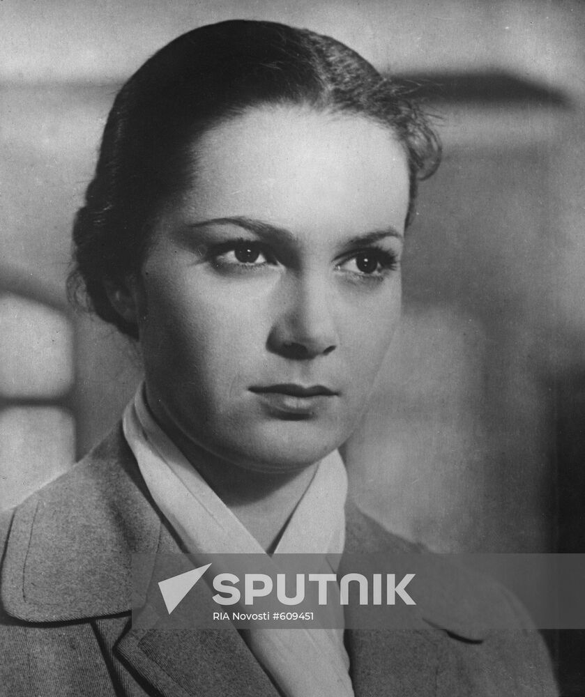 Elina Bystritskaya