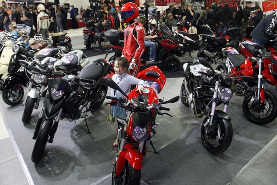 IMIS 2010 international motorcycle show opens in St. Petersburg