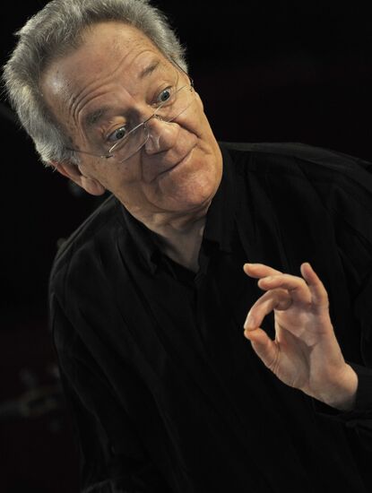 Yury Temirkanov