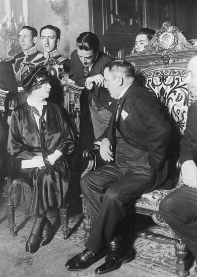 Alexandra Kollontai and Plutarco Elias Calles