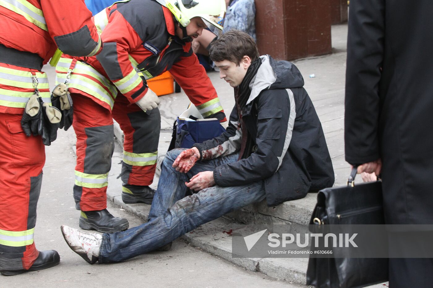 Explosion at Park Kultury metro station