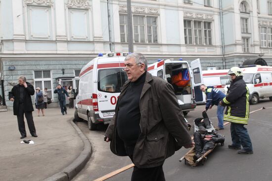 Explosion at Park Kultury metro station