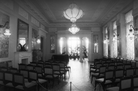 Inside the Mansion of Matilda Kshesinskaya