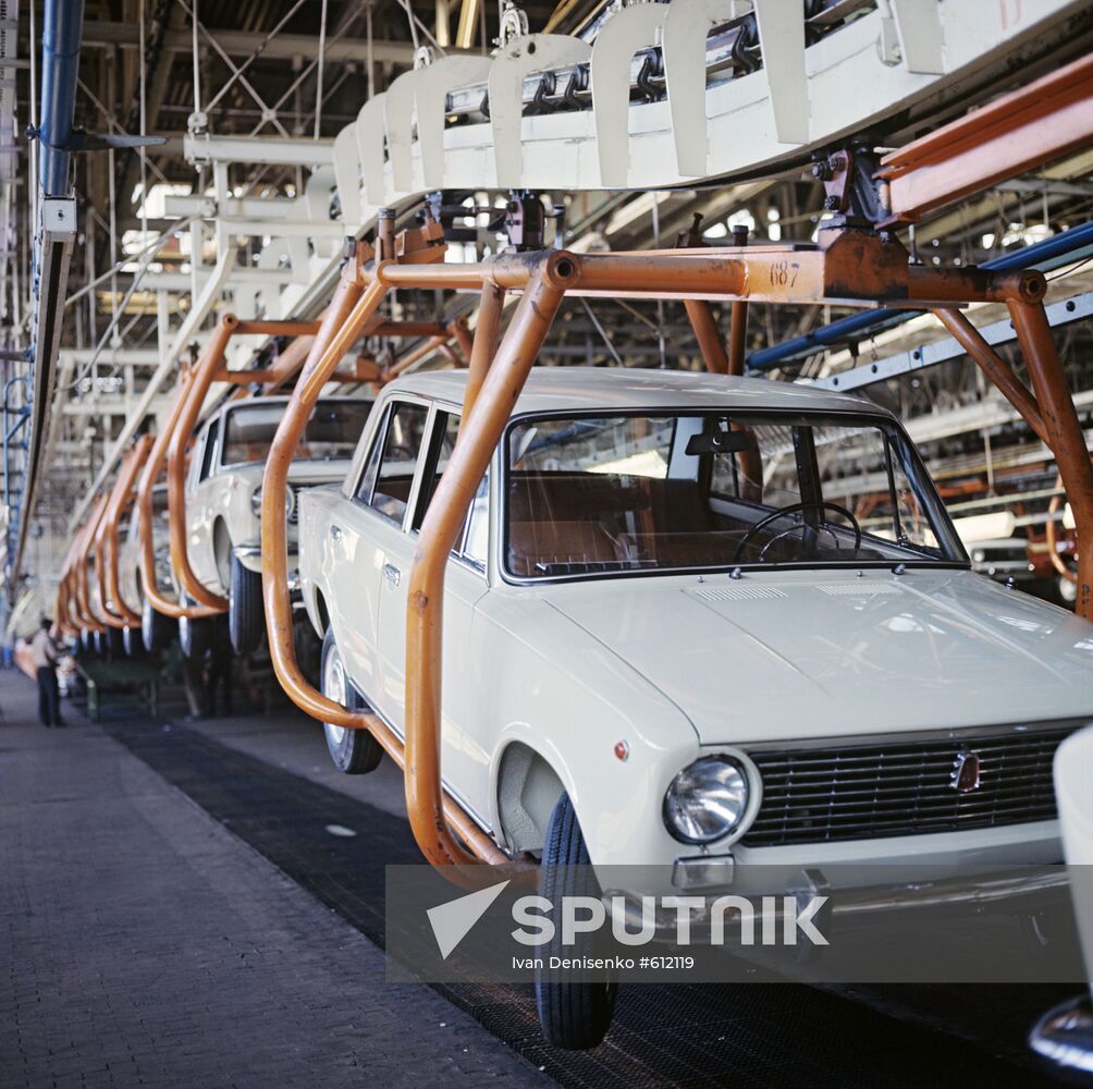 Main assembly line of Volzhsky Auto Plant