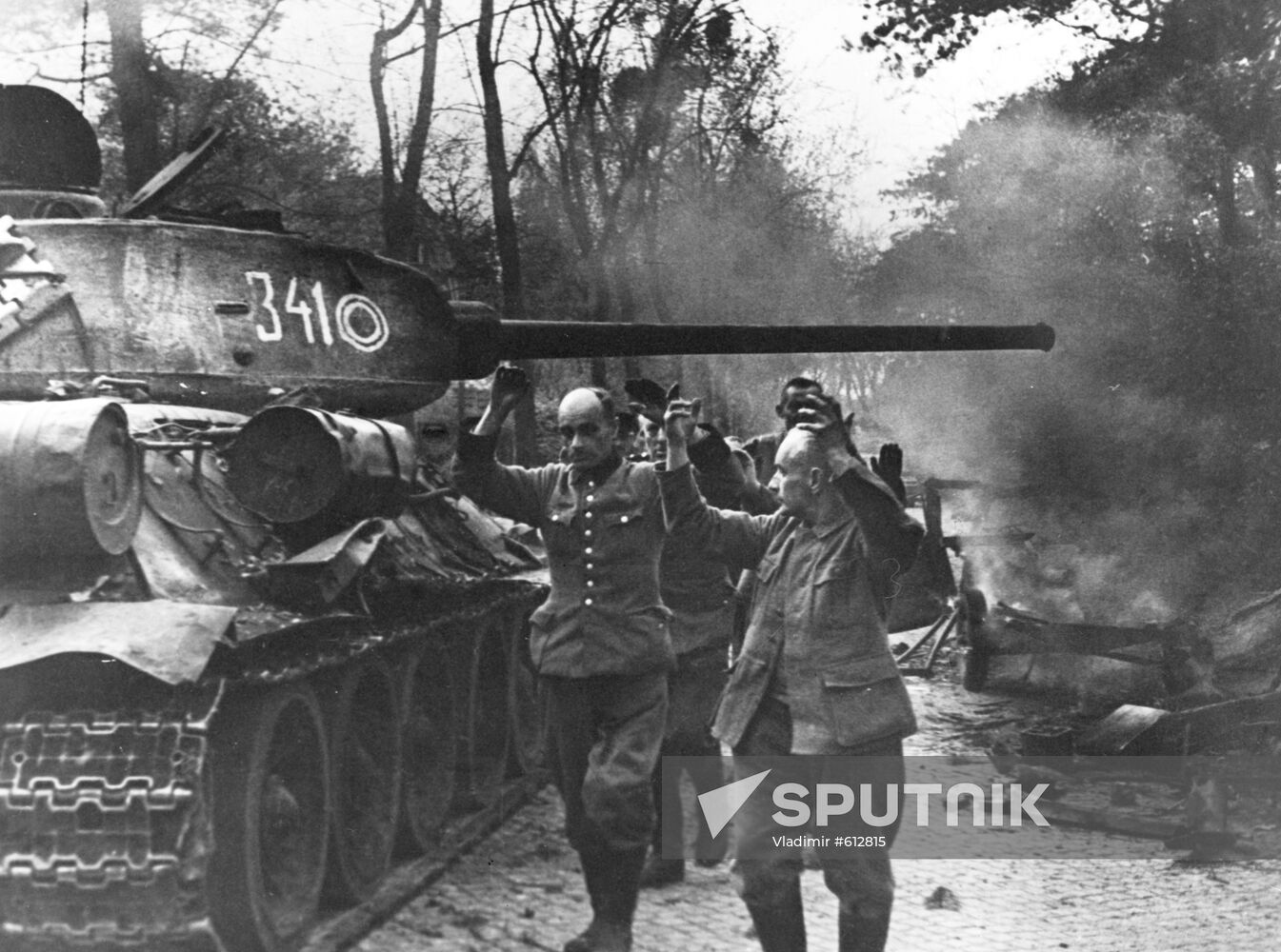 Fascists surrending