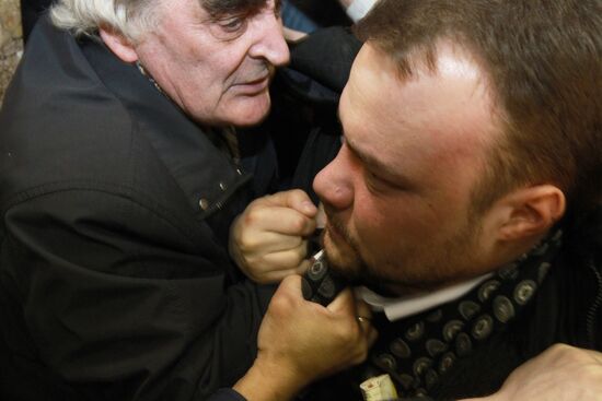 Man punches human rights activist Lyudmila Alekseyeva