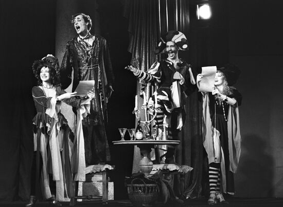 Scene from play The Mistress of the Inn