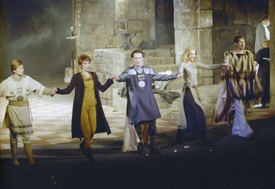 814 theater company