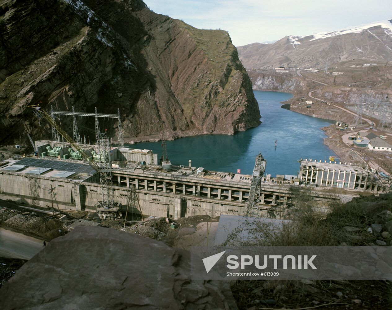 Nurek hydropower plant