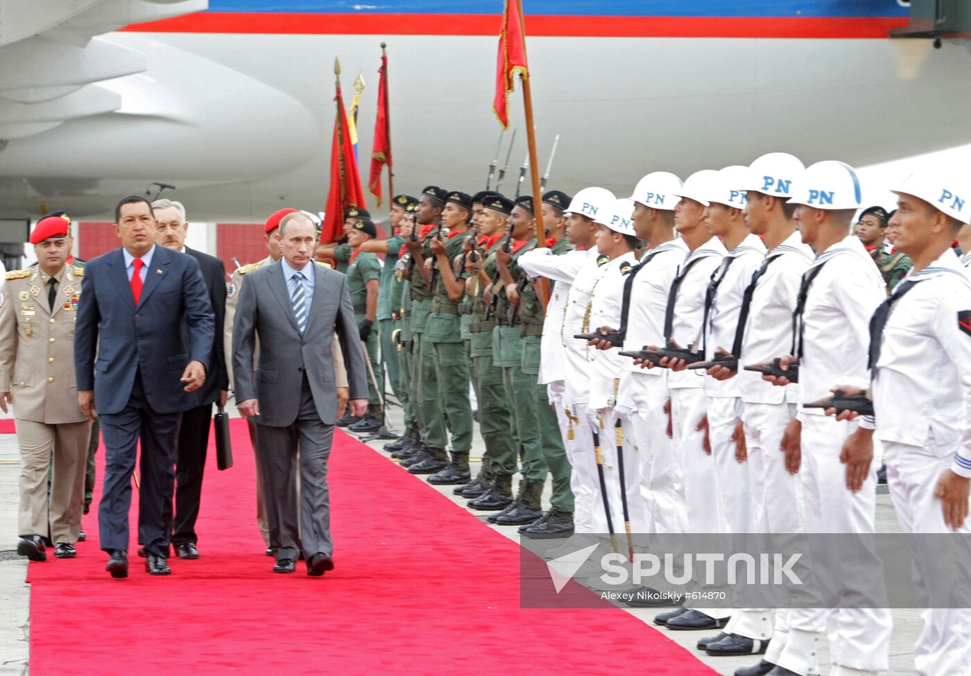 Vladimir Putin visits Venezuela
