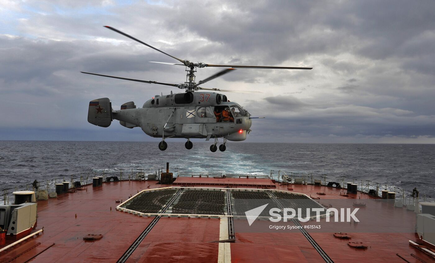 Welfare of Pyotr Veliky missile cruiser crew