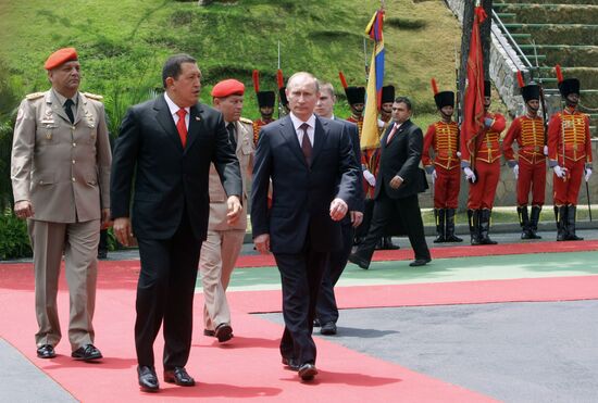 Welcome ceremony for Prime Minister Vladimir Putin in Caracas