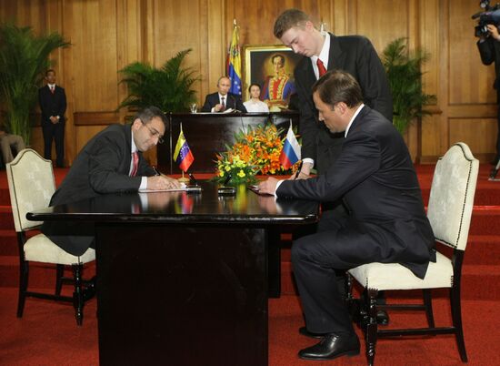 Signing of Russian-Venezuelan agreements