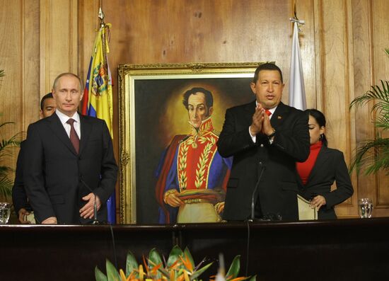 Joint news conference by Vladimir Putin and Hugo Chavez