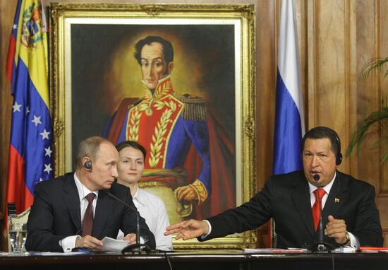 Joint news conference by Vladimir Putin and Hugo Chavez