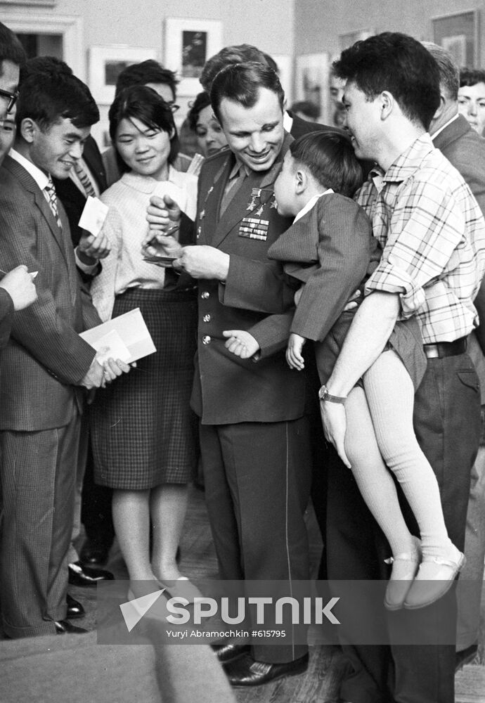 Yury Gagarin with students