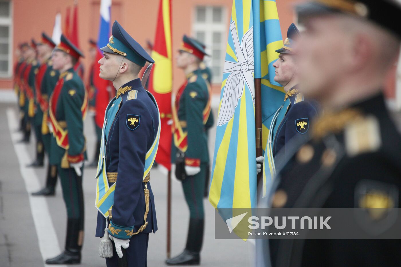 Color guards hold joint training for Victory Parade