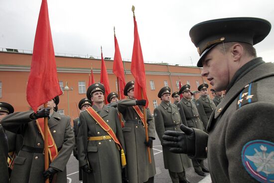 Color guards hold joint training for Victory Parade