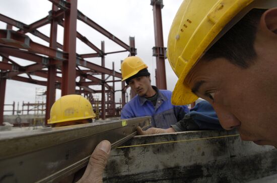 Building figure skating sports complex in Sochi