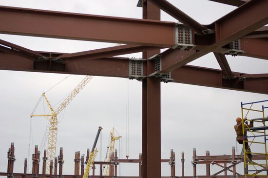 Building figure skating sports complex in Sochi
