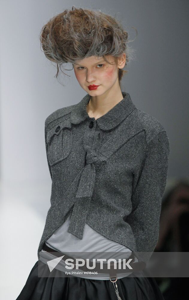 Irina Khakamada and Yelena Makashova's collection show