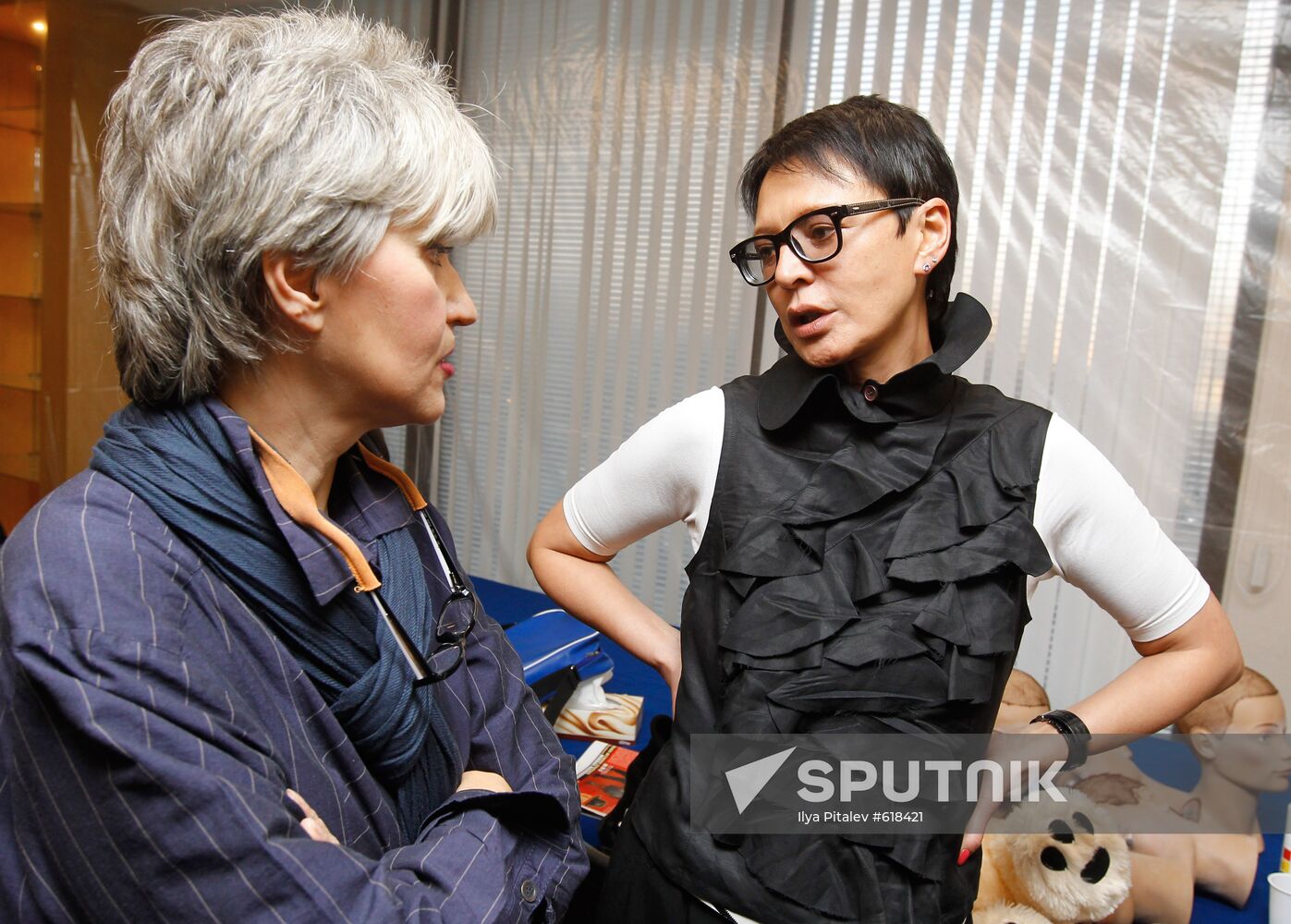 Yelena Makashova and Irina Khakamada