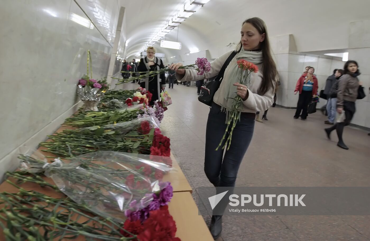 Russia marks 9 days since Moscow metro bombings