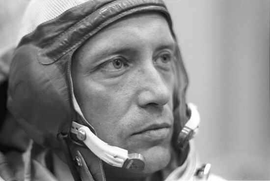 Cosmonaut Vladimir Aksenov