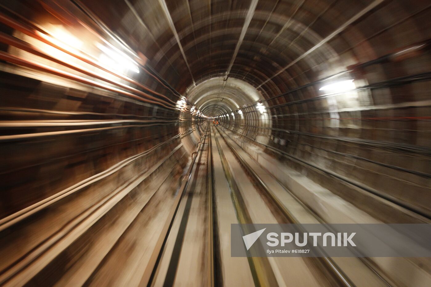 Building the Dostoyevskaya and Maryina Roshcha metro stations