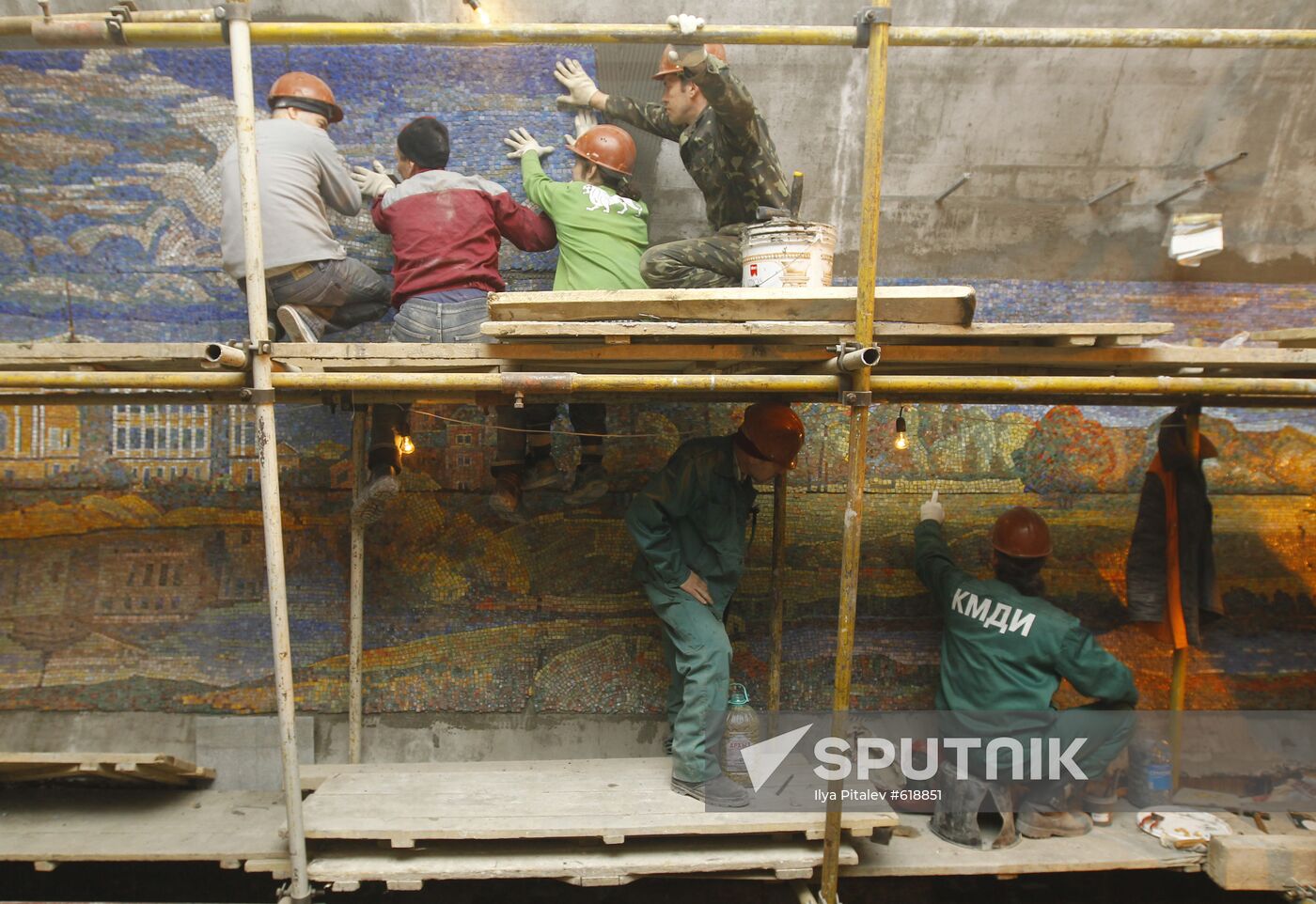 Building the Dostoyevskaya and Maryina Roshcha metro stations