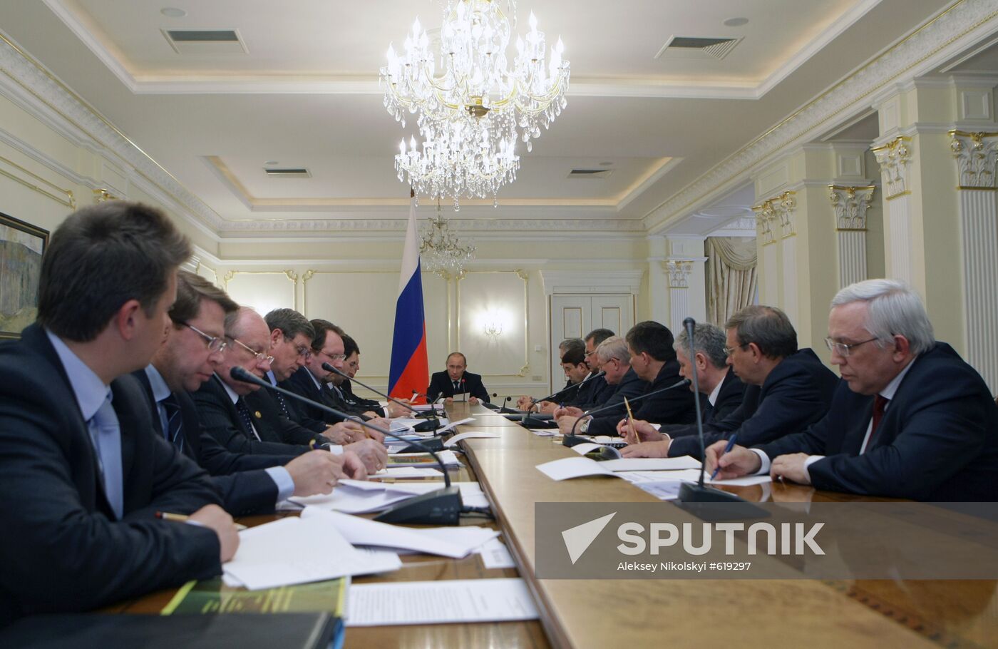 Vladimir Putin chairs meeting on Glonass navigation system