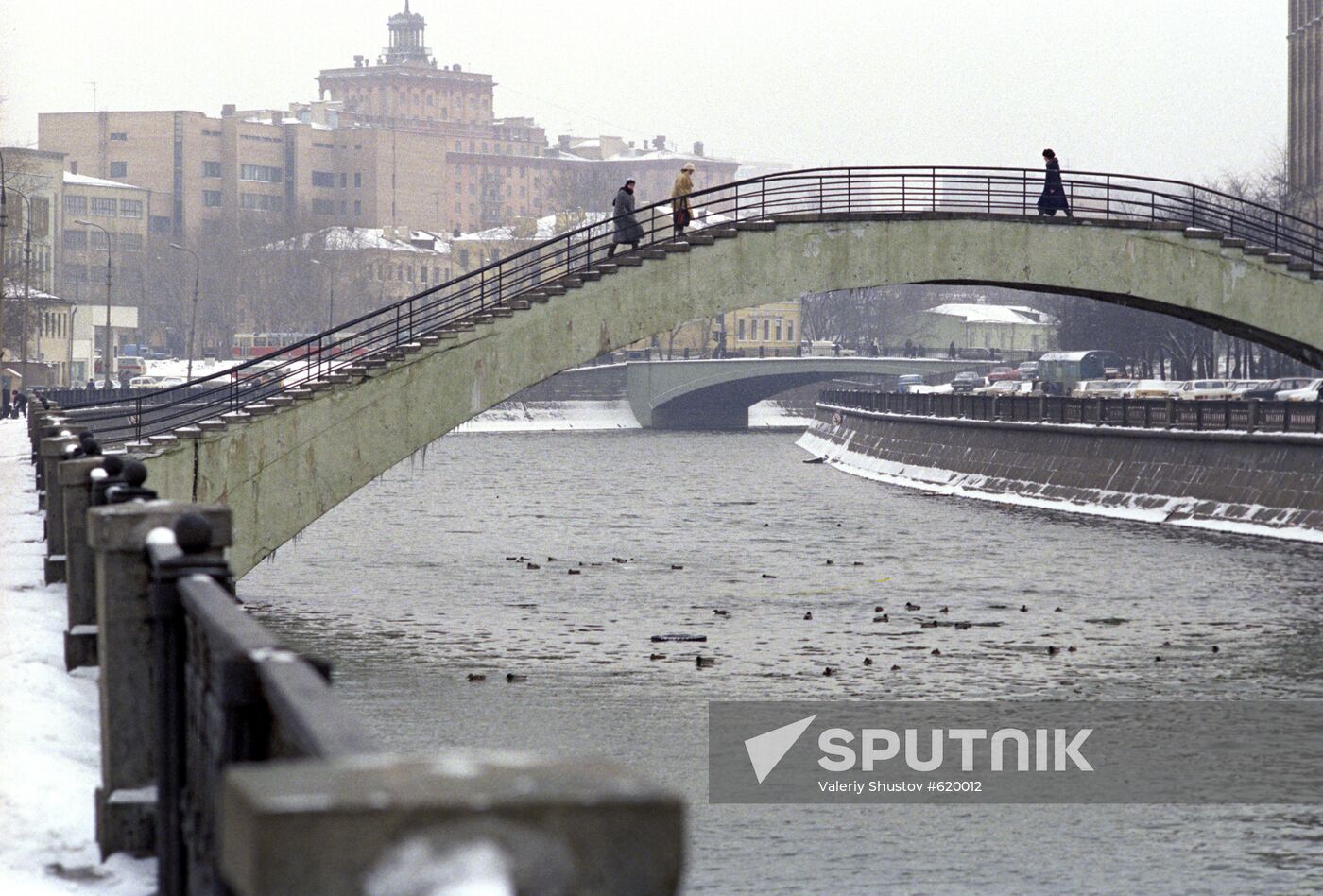 Gorbaty bridge over Obvodny Canal