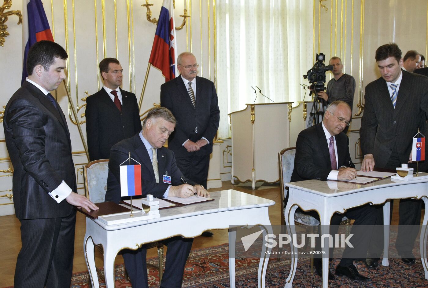 Dmitry Medvedev's visit to Slovakia: Day 2