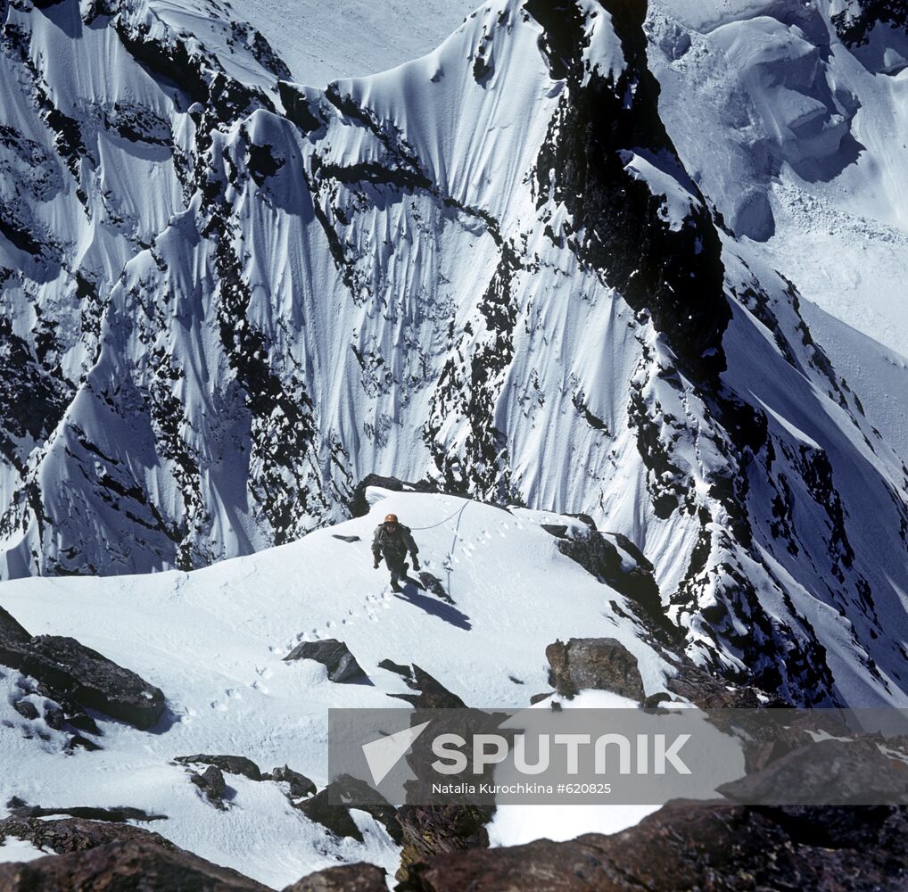 Mountain-climbers in the Pamirs