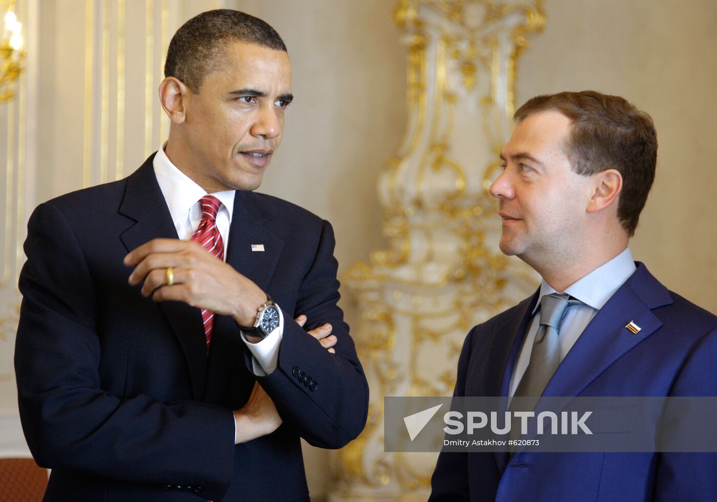 Dmitry Medvedev meets Barack Obama