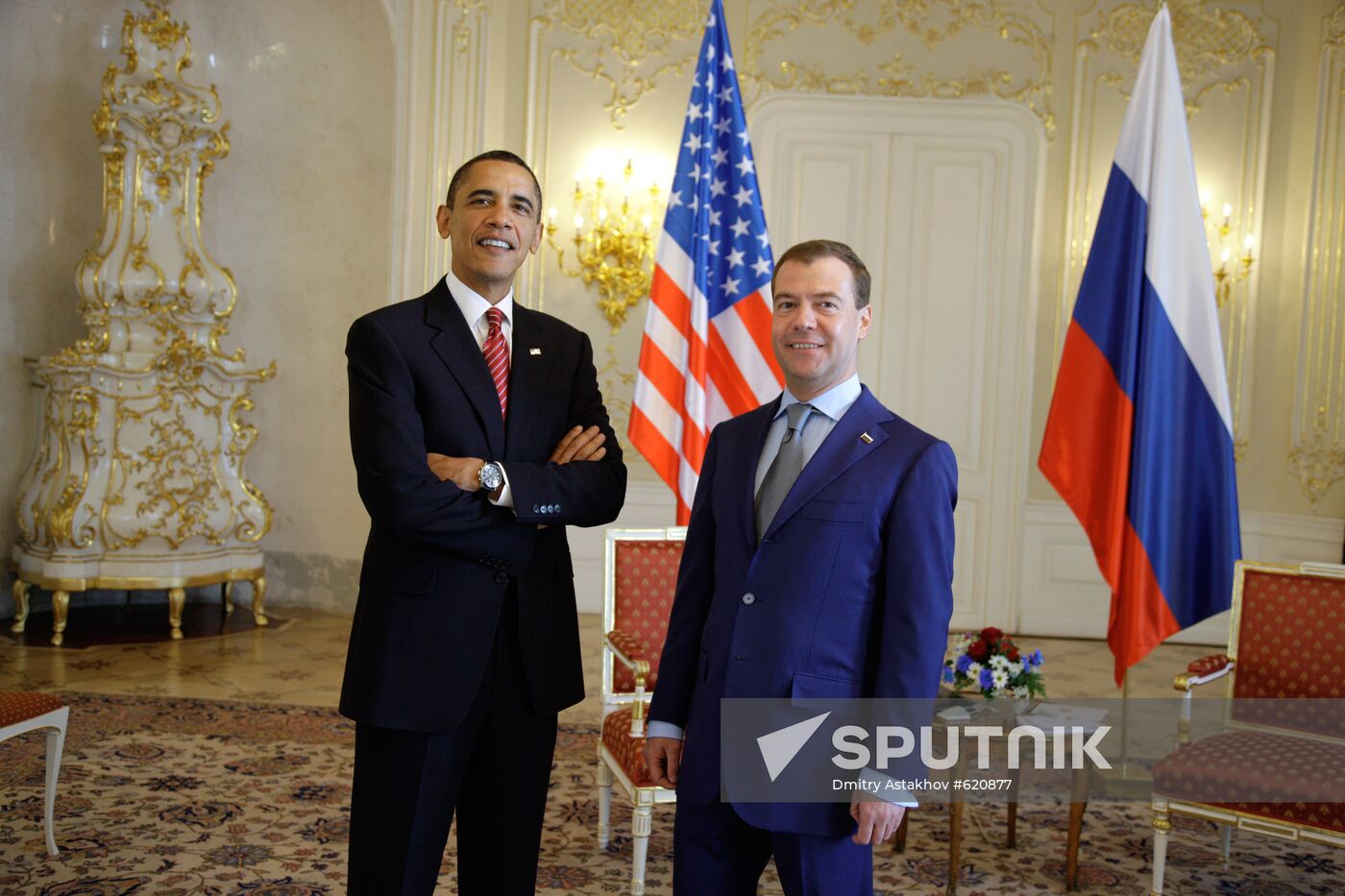 Dmitry Medvedev meets Barack Obama