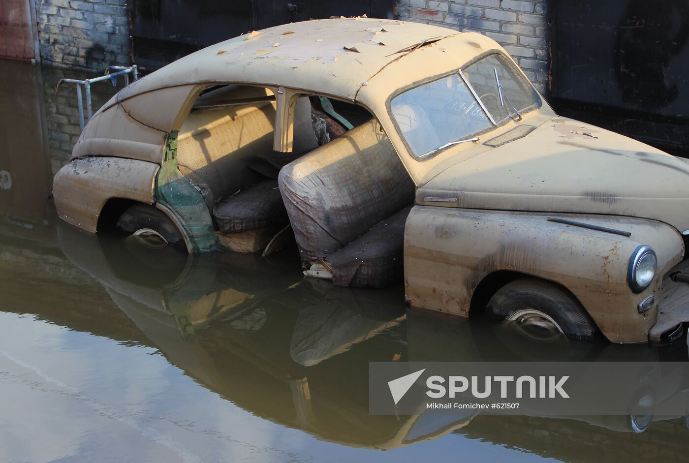 Flood hits garage cooperative "Almaz" in Moscow