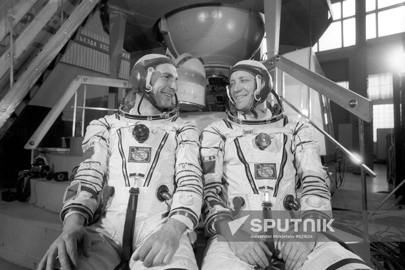 Soviet cosmonauts Yuri Malyshev and Vladimir Aksenov.