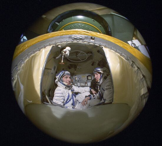 Space pilots Pietr Klimchuk and Valentin Lebedev.