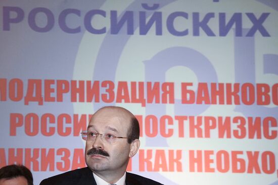 Mikhail Zadornov