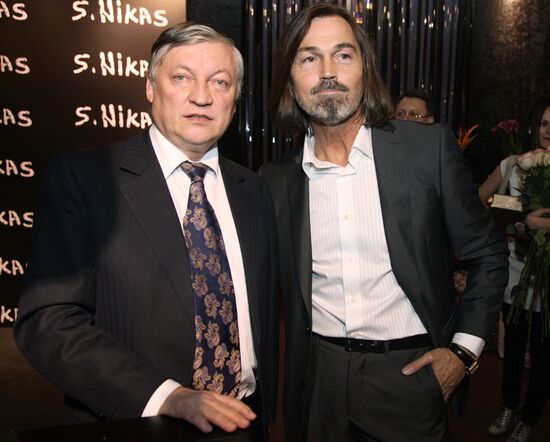Anatoly Karpov, Nikas Safronov
