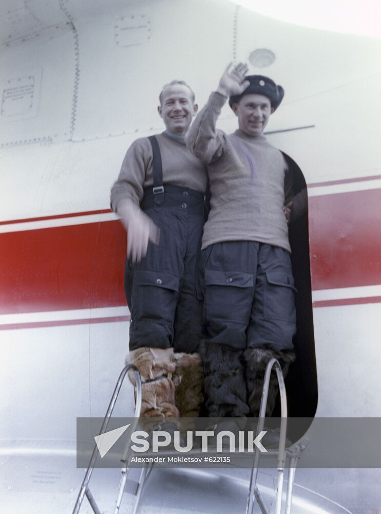 Cosmonauts Alexei Leonov and Pavel Belyaev
