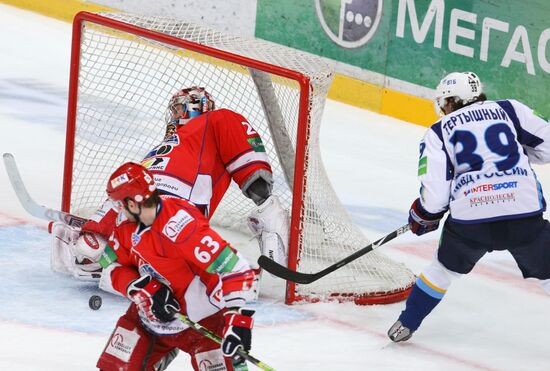 Kontinental Hockey League. Play-off. Lokomotiv vs. MVD