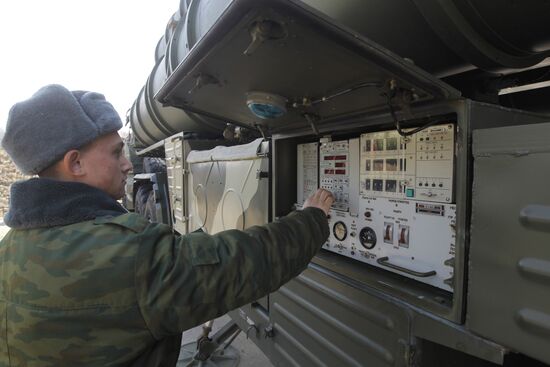 S-400 Triumph anti-aircraft missile complex (AAMC)