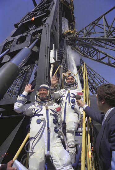 Cosmonauts Valery Bykovsky and Vladimir Aksyonov on takeoff site