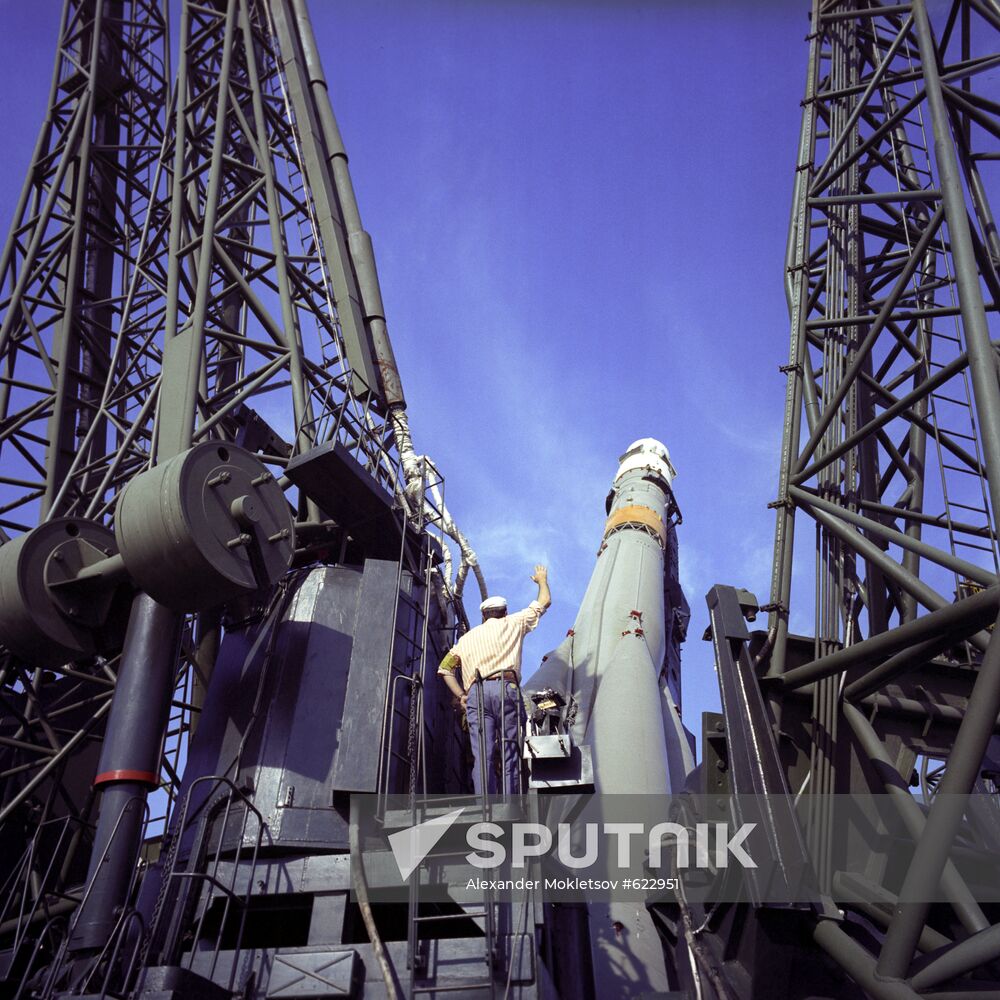 Soyuz 14 spaceship launch