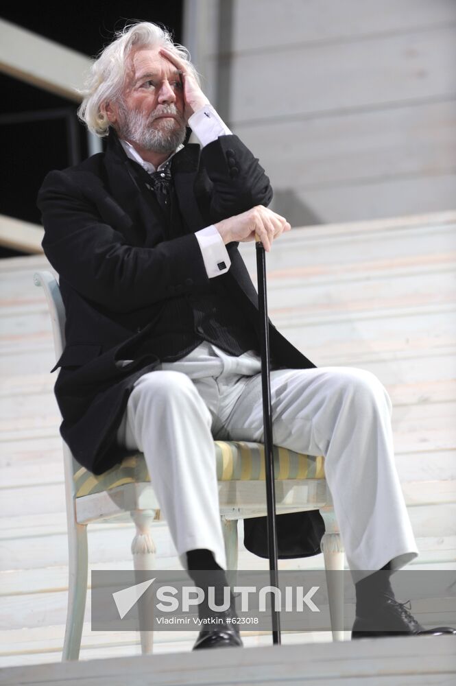 The Precipice dress rehearsal at Chekhov Moscow Art Theatre