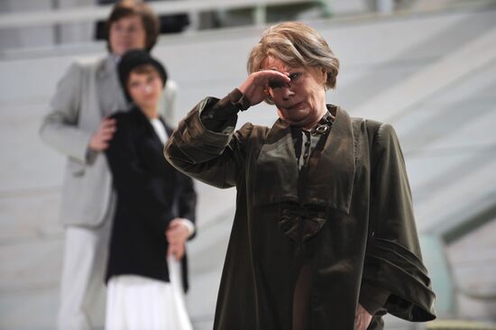 The Precipice dress rehearsal at Chekhov Moscow Art Theatre