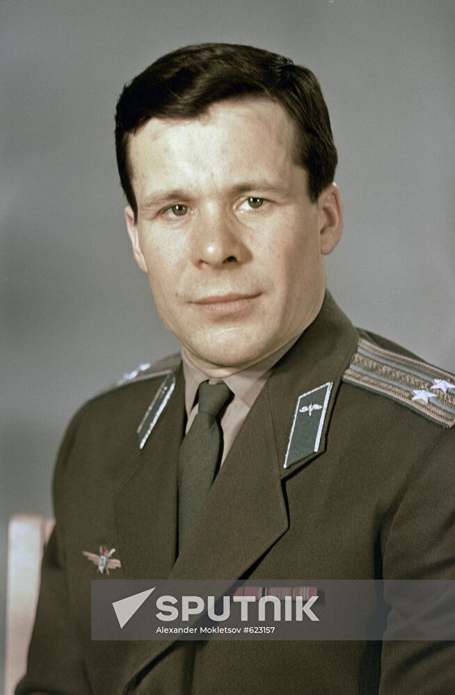 Cosmonaut Yevgeny Khrunov